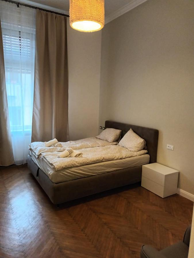 Duna River Shining Apartments Budapest Eksteriør billede