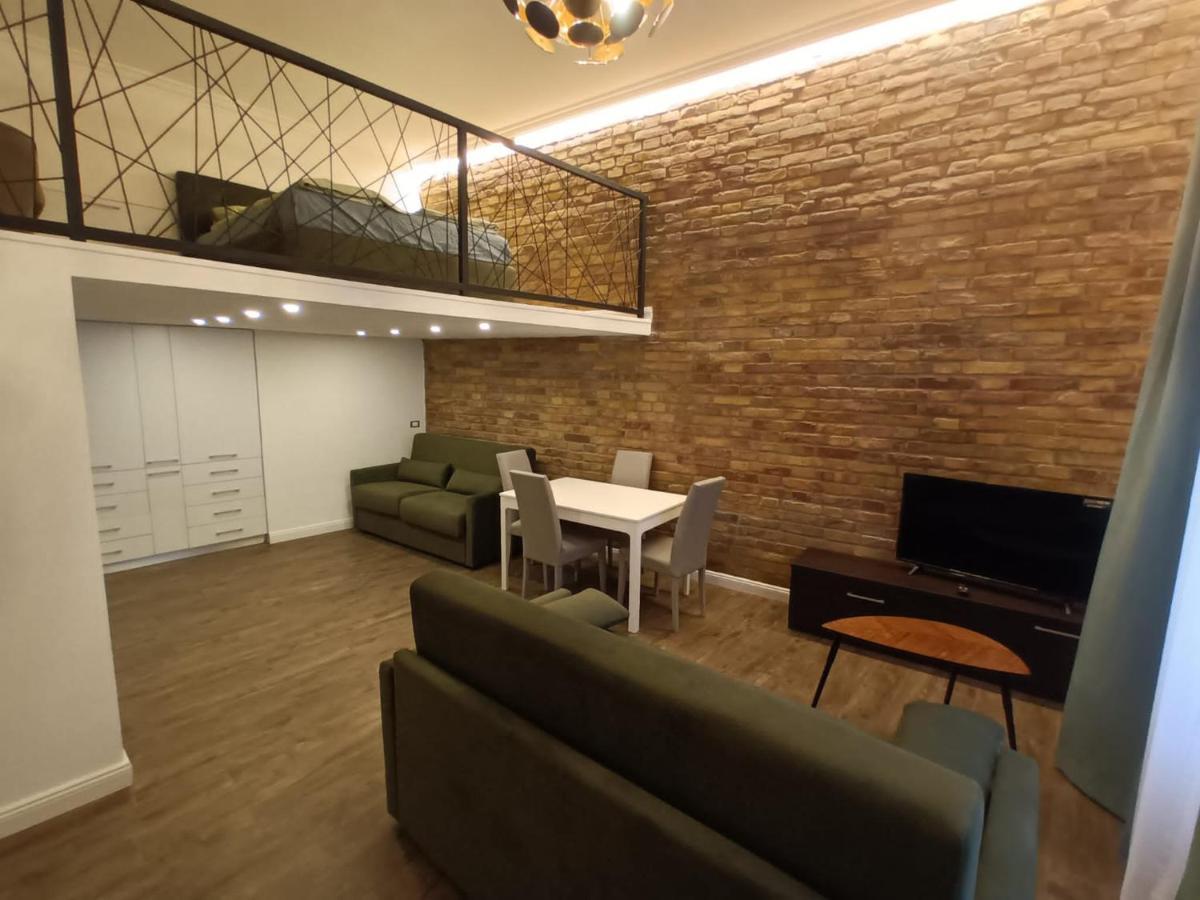 Duna River Shining Apartments Budapest Eksteriør billede